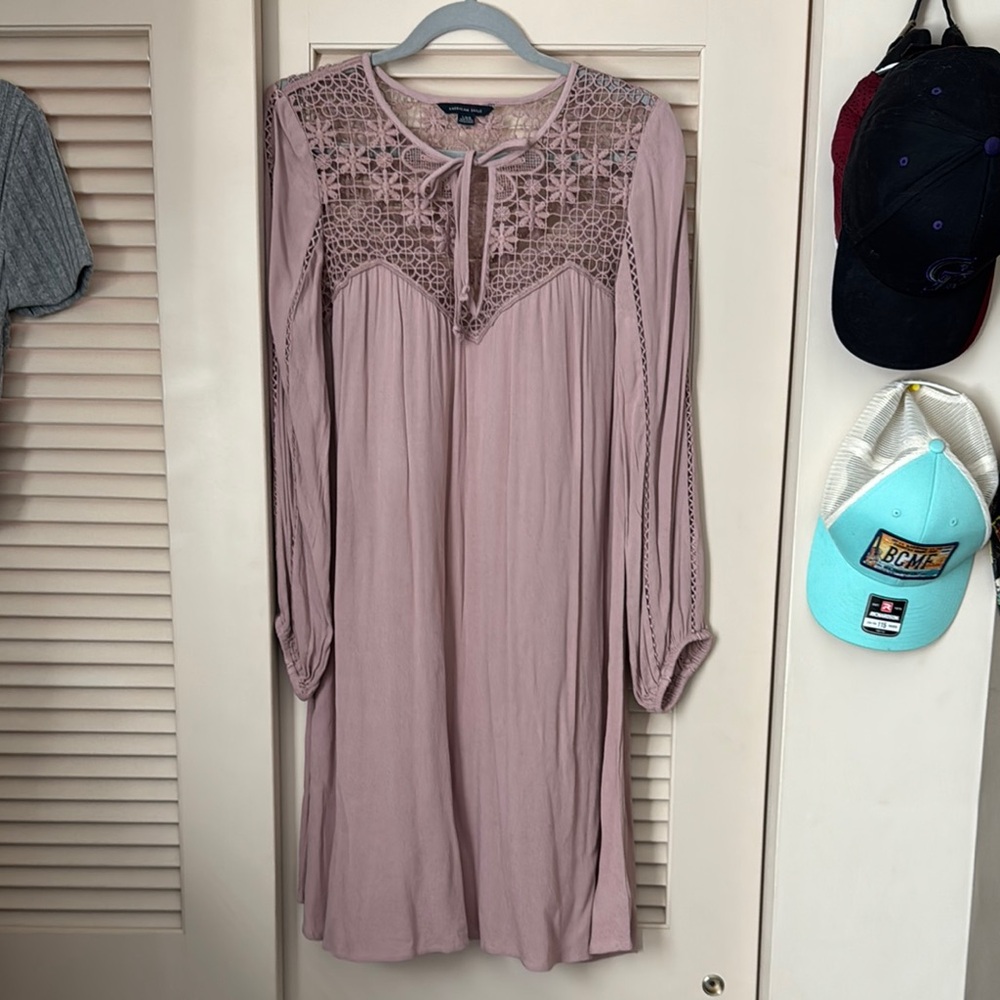 Elegant Pink Lace Detail Dress